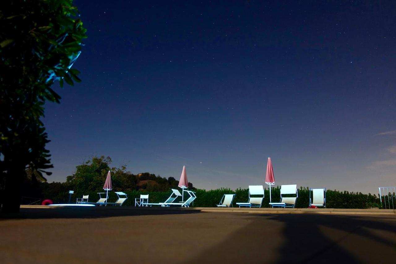 Agriturismo Buon Riposo - Country Resort In The Heart Of Tuscany San Giovanni a Corazzano エクステリア 写真