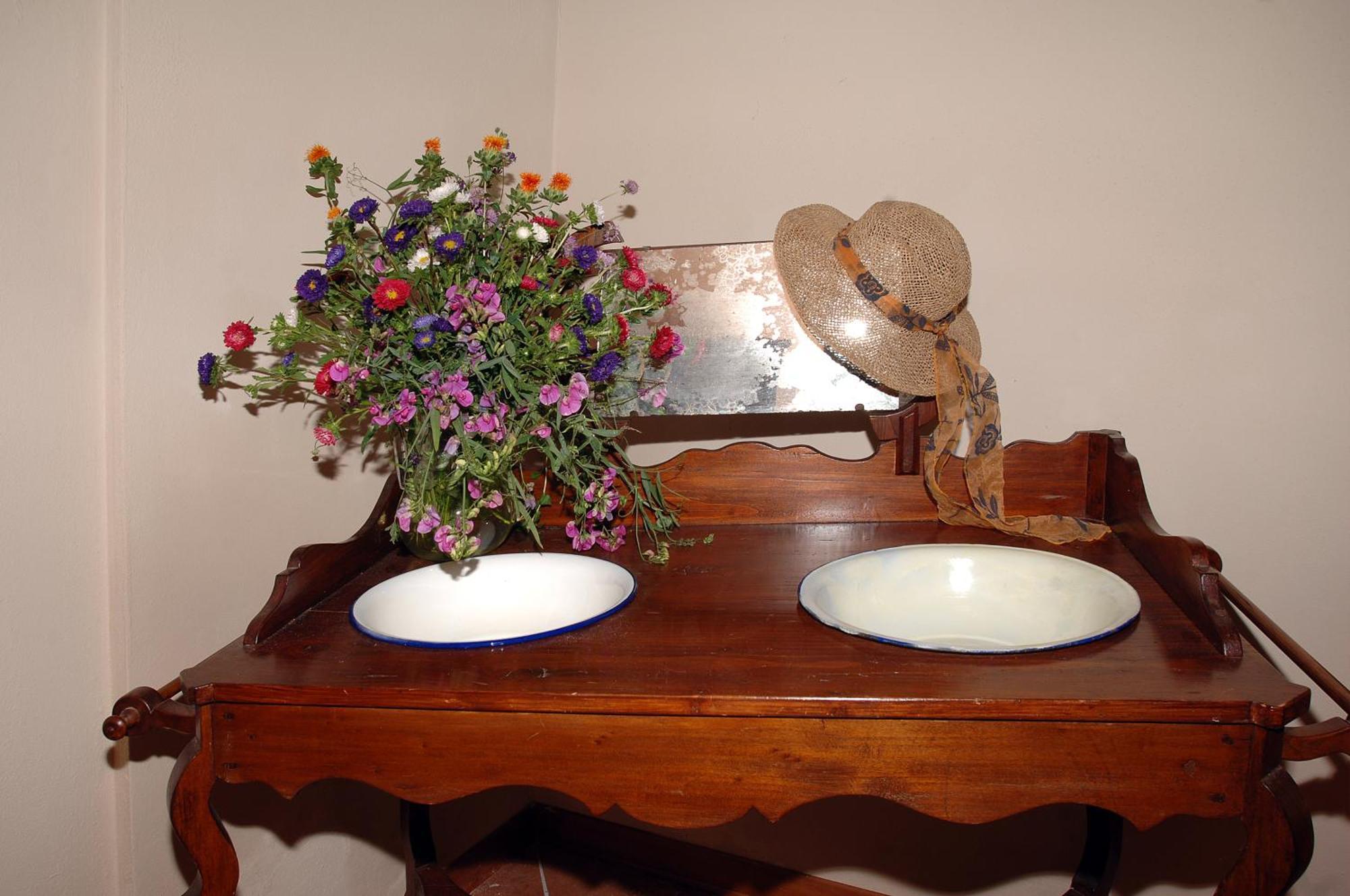Agriturismo Buon Riposo - Country Resort In The Heart Of Tuscany San Giovanni a Corazzano エクステリア 写真