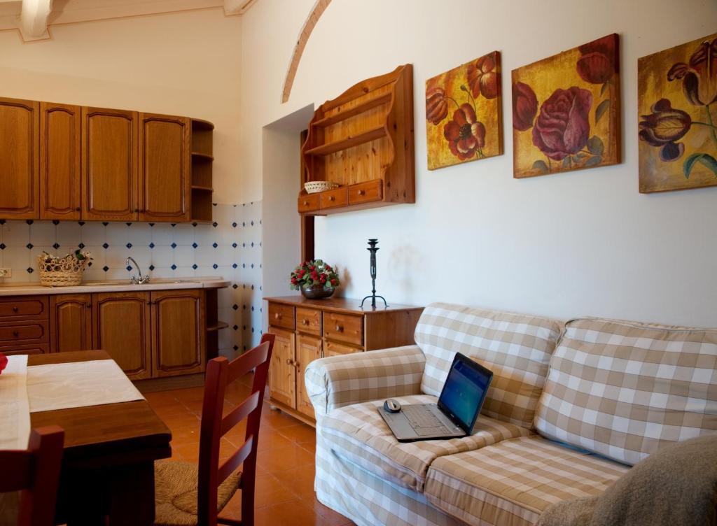 Agriturismo Buon Riposo - Country Resort In The Heart Of Tuscany San Giovanni a Corazzano 部屋 写真